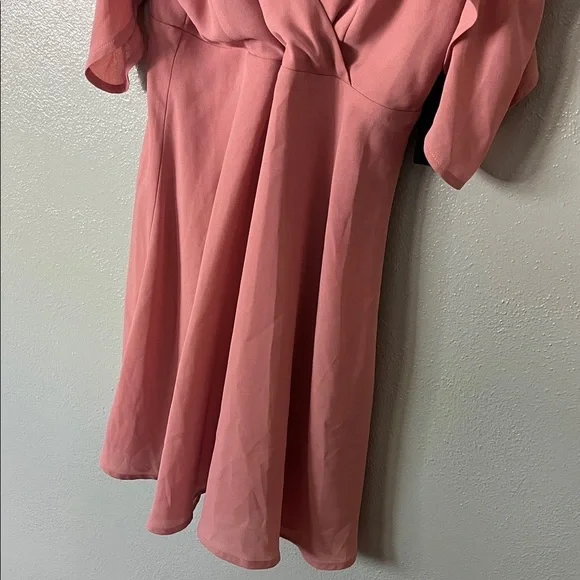 Lulu's Ruffle Mini Romper - Picture 8 of 12